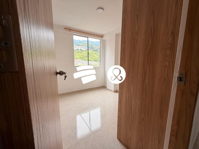 Apartamento de 3 alcobas en venta en Viviendas Del Sur, Itagüí, 57 m² · foto 10 de 15