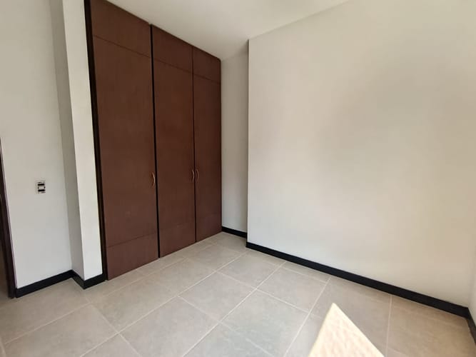 Apartamento de 3 alcobas en arriendo en El Poblado, Medellín, 78 m² · foto 2 de 14