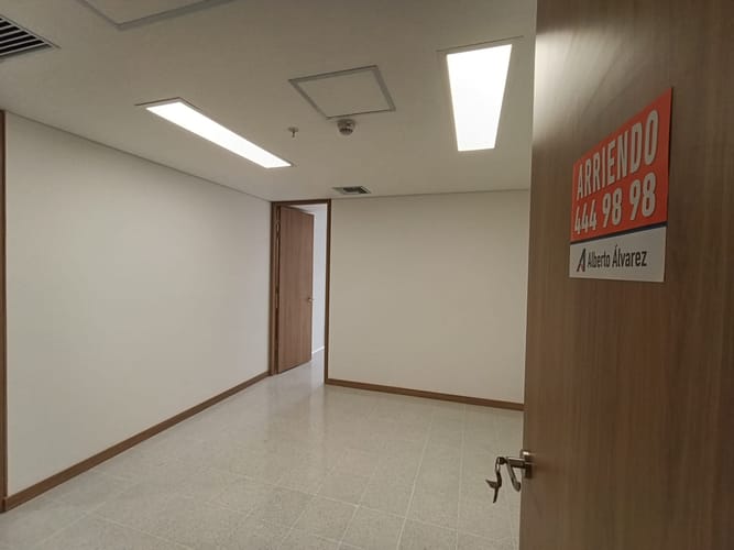 Consultorio en arriendo en Laureles, Medellín, 42 m² · foto 2 de 20