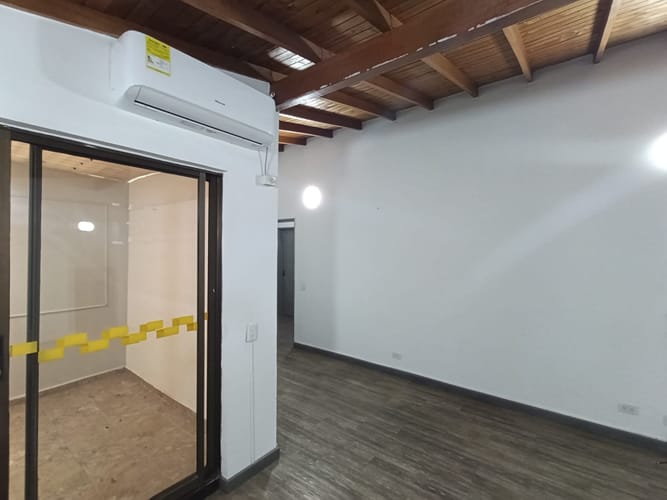 Oficina en arriendo en Vía Las Palmas, Medellín, 48 m² · foto 8 de 11