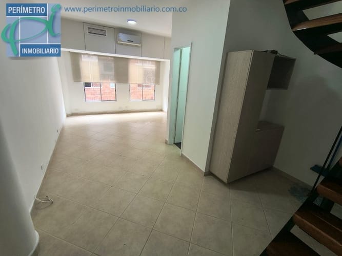Oficina en arriendo en Milla De Oro, Medellín, 49 m² · foto 3 de 18
