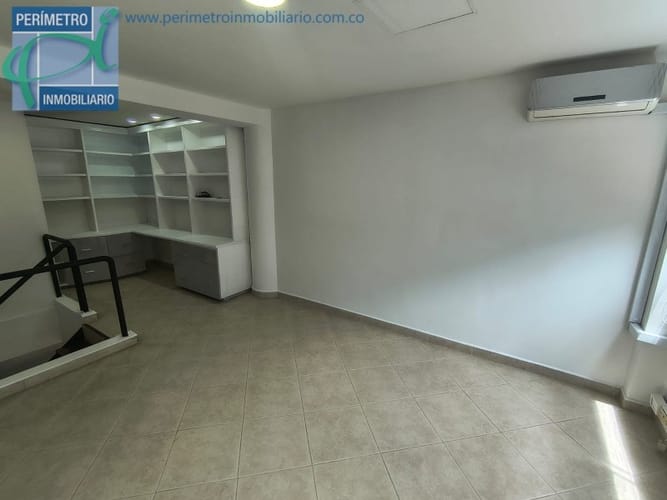 Oficina en arriendo en Milla De Oro, Medellín, 49 m² · foto 10 de 18