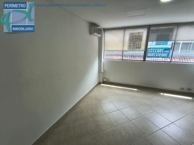 Oficina en arriendo en Milla De Oro, Medellín, 49 m² · foto 11 de 18