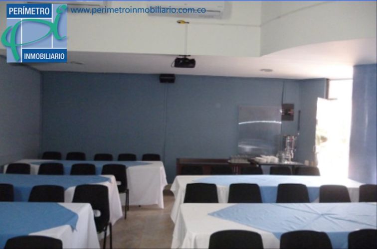 Oficina en arriendo en Milla De Oro, Medellín, 49 m² · foto 14 de 18