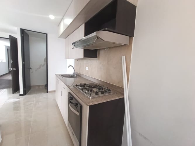 Apartamento de 3 alcobas en arriendo en El Poblado, Medellín, 84 m² · foto 7 de 20