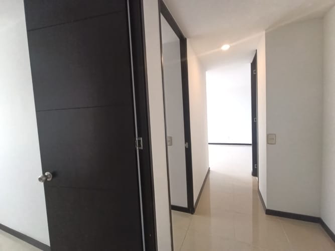 Apartamento de 3 alcobas en arriendo en El Poblado, Medellín, 84 m² · foto 11 de 20