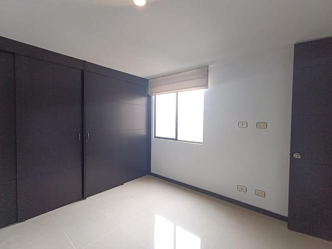 Apartamento de 3 alcobas en arriendo en El Poblado, Medellín, 84 m² · foto 12 de 20