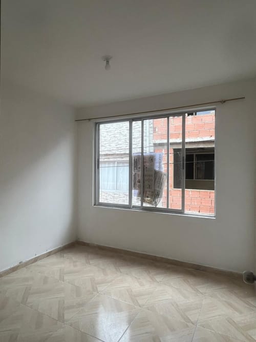 Apartamento de 2 alcobas en arriendo en Puerta Del Sol, Bogotá, 56 m² · foto 5 de 13