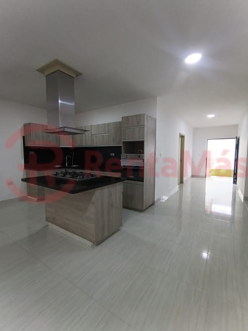 Casa de 3 alcobas en arriendo en Sector Sur, Cúcuta, 225 m² · foto 7 de 23