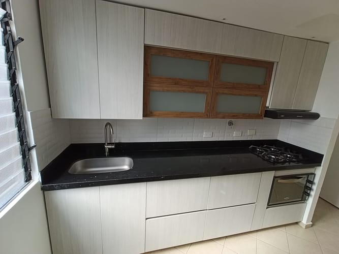 Apartamento de 3 alcobas en arriendo en Boston, Medellín, 58 m² · foto 5 de 17