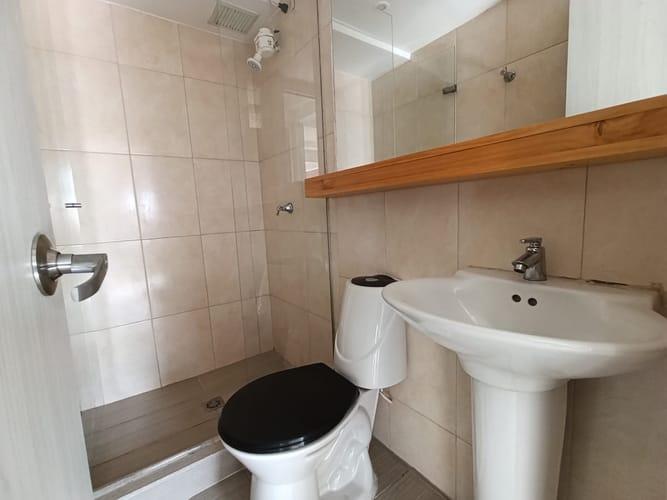 Apartamento de 3 alcobas en arriendo en Boston, Medellín, 58 m² · foto 9 de 17