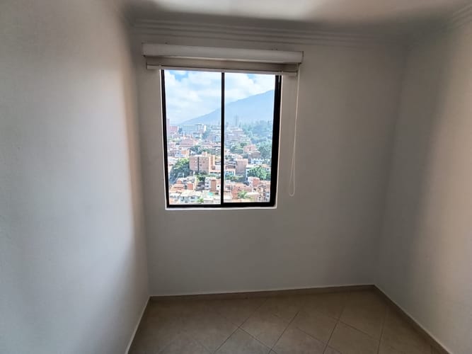 Apartamento de 3 alcobas en arriendo en Boston, Medellín, 58 m² · foto 13 de 17