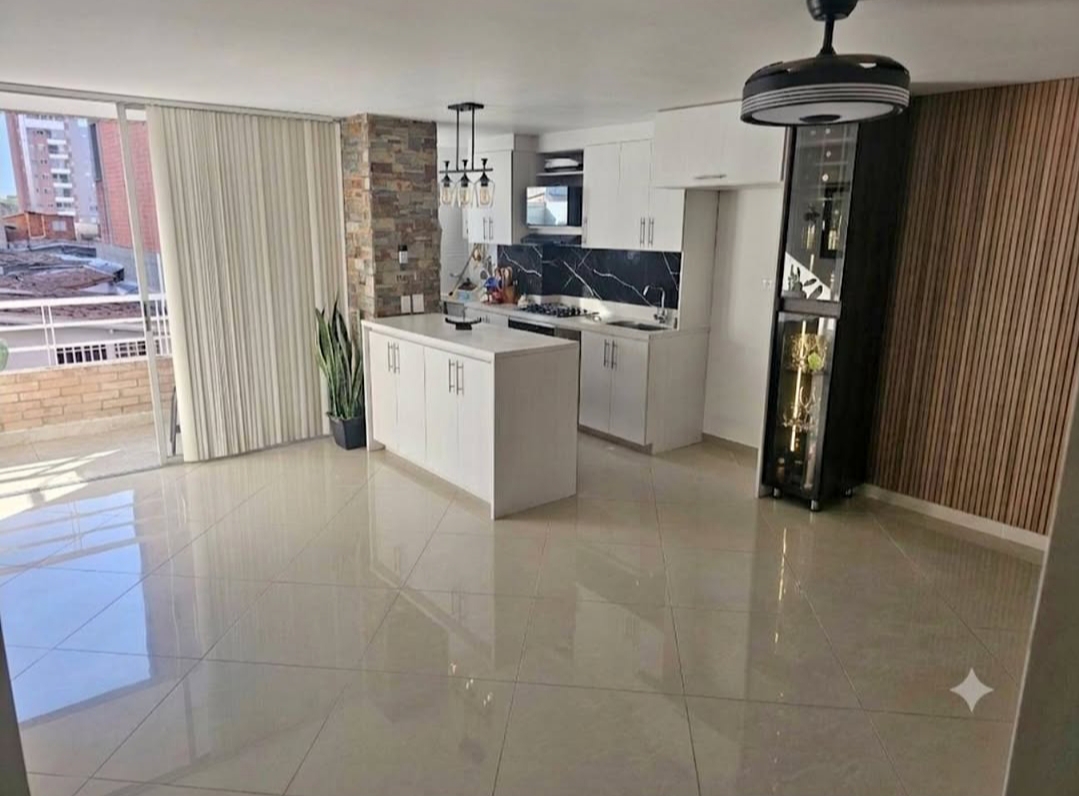 Apartamento en Arriendo en Laureles, Medellín