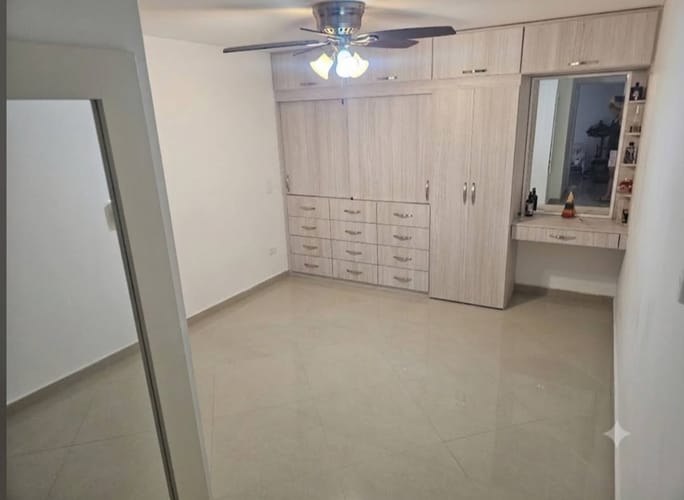 Apartamento de 3 alcobas en arriendo en Conquistadores, Medellín, 77 m² · foto 5 de 11