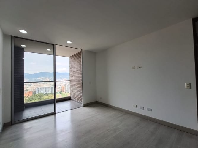 Apartamento de 2 alcobas en arriendo en Zuñiga, Envigado, 86 m² · foto 12 de 20