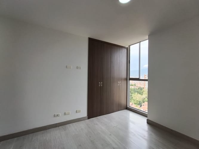 Apartamento de 2 alcobas en arriendo en Zuñiga, Envigado, 86 m² · foto 16 de 20