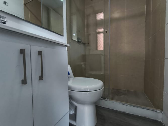Apartamento de 3 alcobas en arriendo en Urbanización Las Cumbres, Medellín, 81 m² · foto 8 de 13