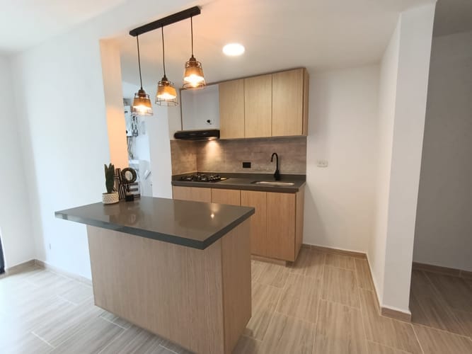 Apartamento de 2 alcobas en arriendo en El Porvenir, Rionegro, 53 m² · foto 2 de 9