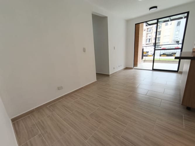 Apartamento de 2 alcobas en arriendo en El Porvenir, Rionegro, 53 m² · foto 4 de 9