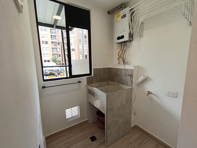 Apartamento de 2 alcobas en arriendo en El Porvenir, Rionegro, 53 m² · foto 9 de 9