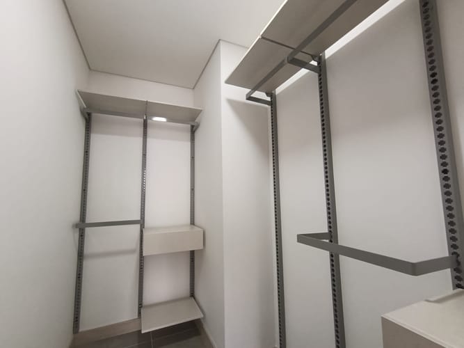 Apartamento de 2 alcobas en arriendo en El Poblado, Medellín, 87 m² · foto 13 de 14