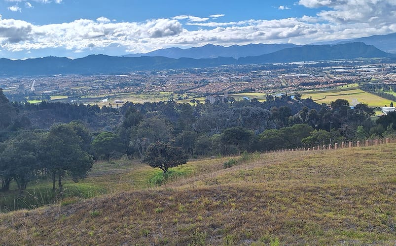 Lote en venta en Altos De Yerbabuena, Chía, 12140 m² · foto 4 de 19