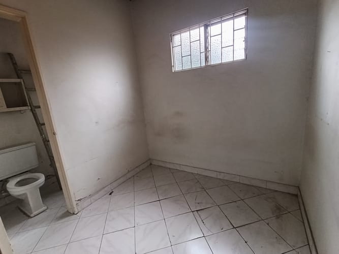 Casa de 3 alcobas en arriendo en Laureles, Medellín, 320 m² · foto 8 de 18