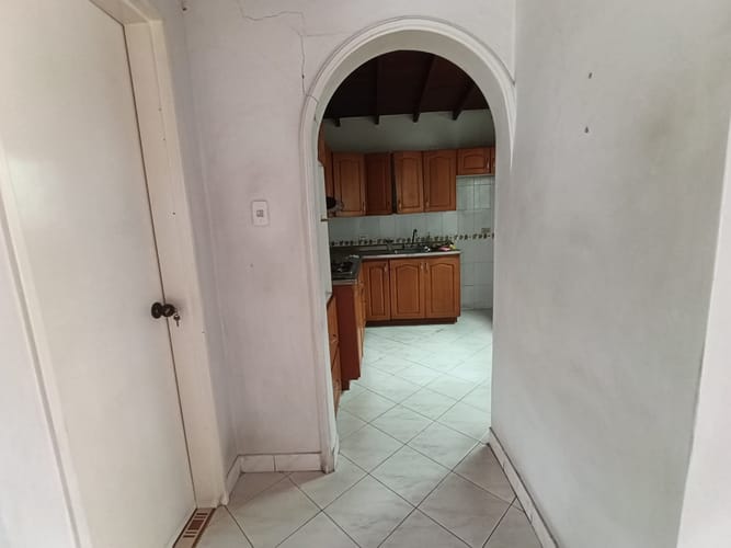 Casa de 3 alcobas en arriendo en Laureles, Medellín, 320 m² · foto 14 de 18