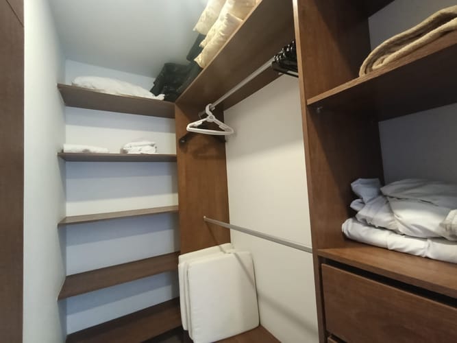 Apartamento de 2 alcobas en arriendo en El Poblado, Medellín, 120 m² · foto 12 de 15