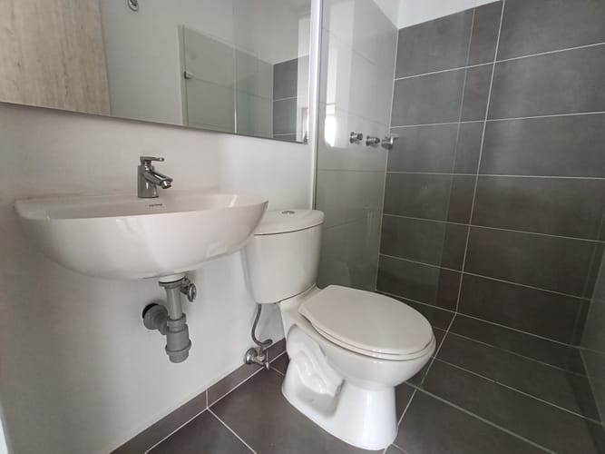 Apartamento de 3 alcobas en arriendo en Camino Verde, Envigado, 73 m² · foto 9 de 14