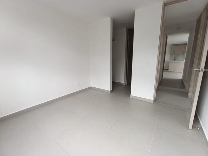 Apartamento de 3 alcobas en arriendo en Camino Verde, Envigado, 73 m² · foto 12 de 14