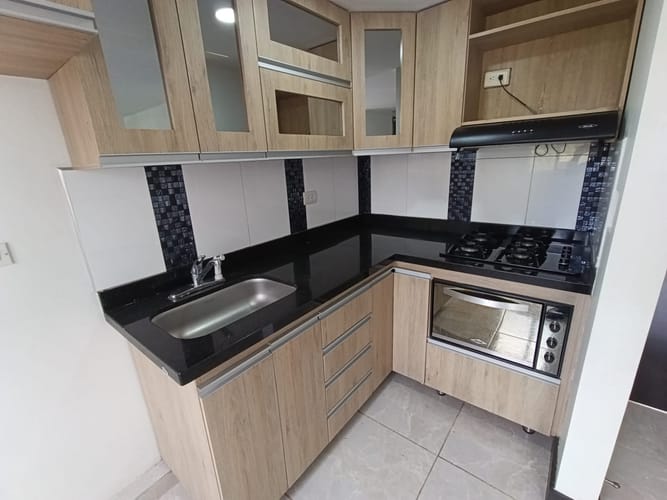 Apartamento de 3 alcobas en arriendo en Calasanz Parte Alta, Medellín, 63 m² · foto 4 de 17
