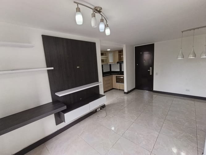 Apartamento de 3 alcobas en arriendo en Calasanz Parte Alta, Medellín, 63 m² · foto 8 de 17
