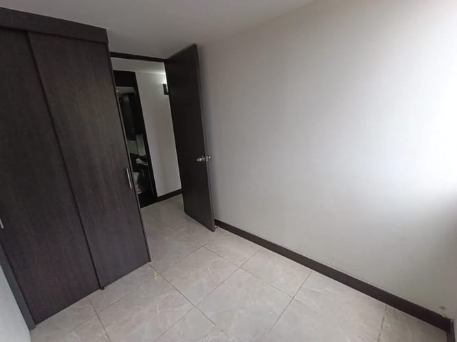 Apartamento de 3 alcobas en arriendo en Calasanz Parte Alta, Medellín, 63 m² · foto 11 de 17