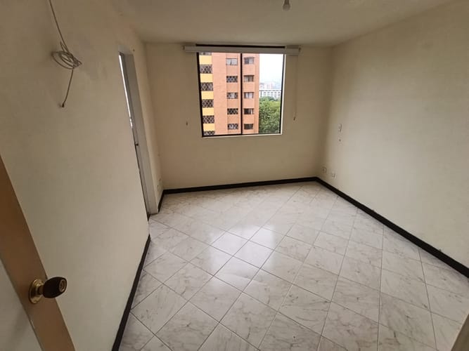 Apartamento de 3 alcobas en arriendo en Carlos E. Restrepo, Medellín, 94 m² · foto 12 de 15