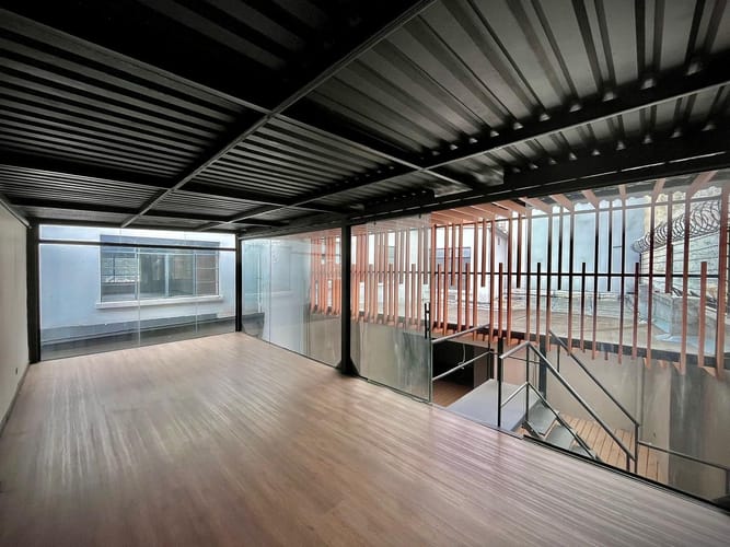 Casa de 7 alcobas en venta en La Esmeralda, Bogotá, 300 m² · foto 20 de 24