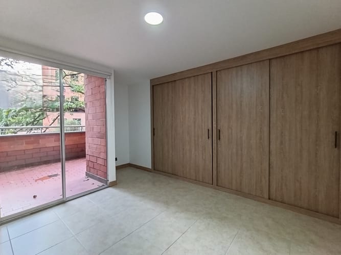 Apartamento de 3 alcobas en arriendo en El Poblado, Medellín, 107 m² · foto 6 de 20