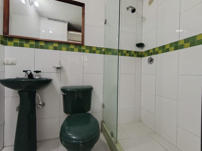Apartamento de 3 alcobas en arriendo en Laureles, Medellín, 80 m² · foto 10 de 17