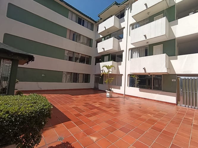 Apartamento de 3 alcobas en arriendo en Laureles, Medellín, 80 m² · foto 17 de 17