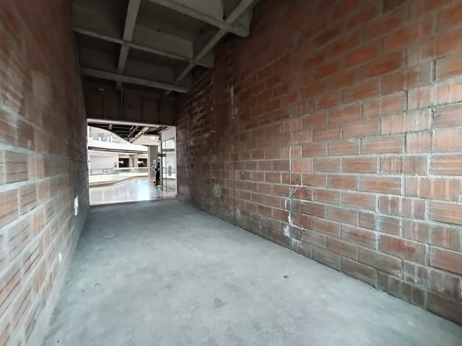 Local en arriendo en Suramérica, Itagüí, 29 m² · foto 8 de 13
