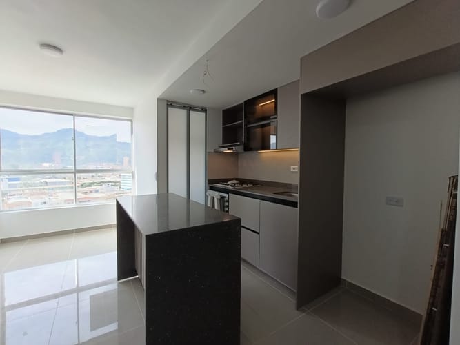 Apartamento de 3 alcobas en arriendo en Mayorca, Sabaneta, 64 m² · foto 2 de 18