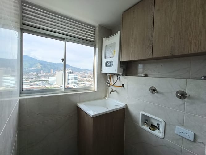 Apartamento de 3 alcobas en arriendo en Mayorca, Sabaneta, 64 m² · foto 5 de 18