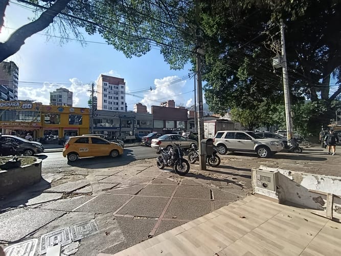Local en arriendo en La América, Medellín, 90 m² · foto 2 de 15