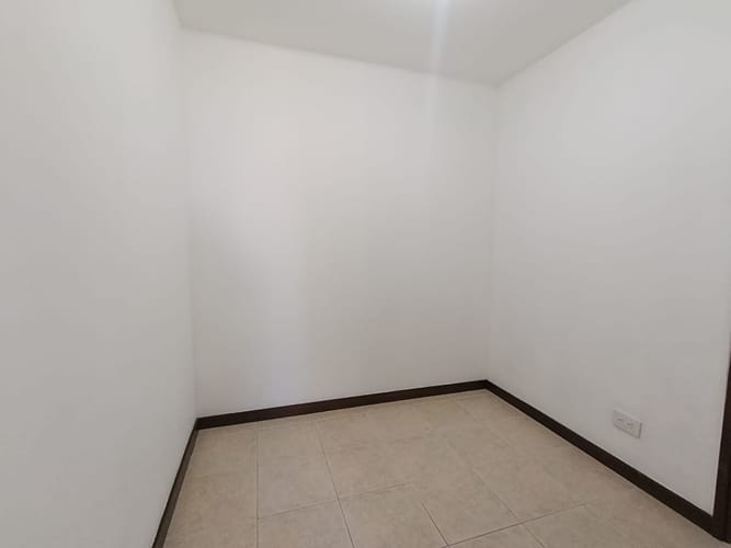 Apartamento de 4 alcobas en arriendo en El Poblado, Medellín, 114 m² · foto 6 de 13