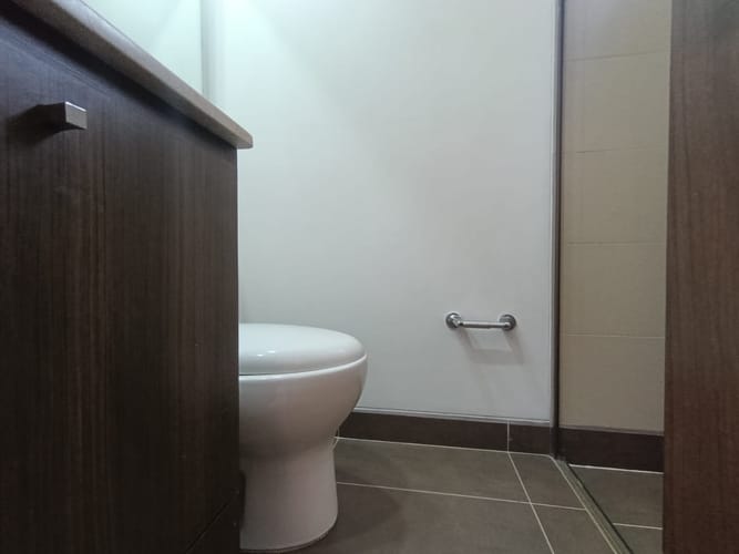 Apartamento de 4 alcobas en arriendo en El Poblado, Medellín, 114 m² · foto 9 de 13