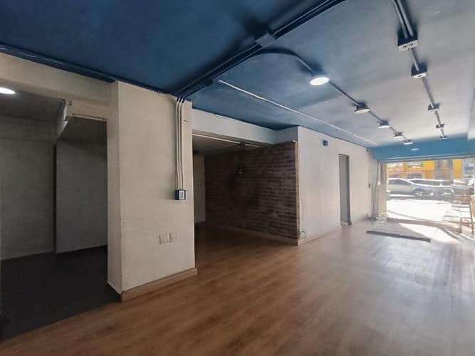 Local en arriendo en La América, Medellín, 90 m² · foto 9 de 15