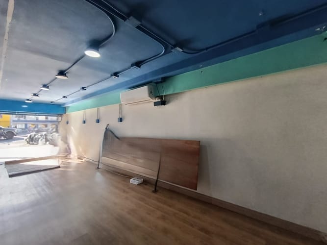 Local en arriendo en La América, Medellín, 90 m² · foto 10 de 15