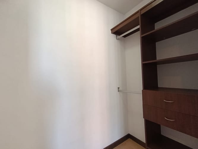 Apartamento de 4 alcobas en arriendo en El Poblado, Medellín, 114 m² · foto 13 de 13