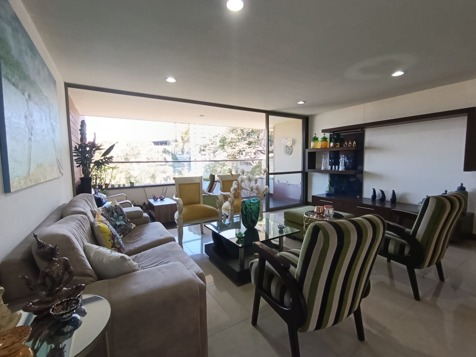 Apartamento en Arriendo en El Poblado, Medellín