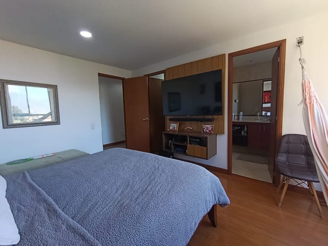 Apartamento de 3 alcobas en arriendo en El Tesoro, Medellín, 165 m² · foto 11 de 19